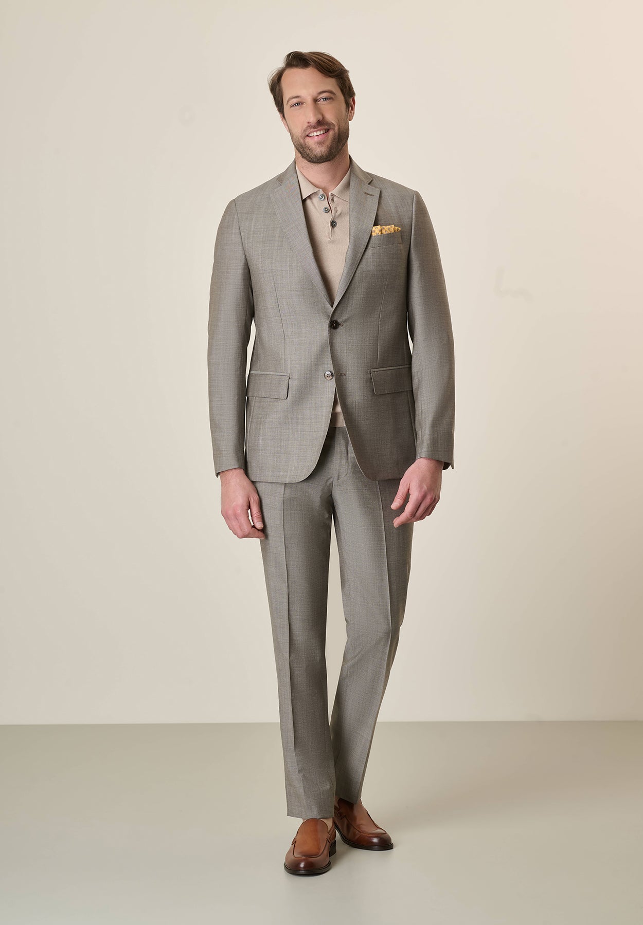 Beige Mohair-Effect Virgin Wool Custom-Fit Suit