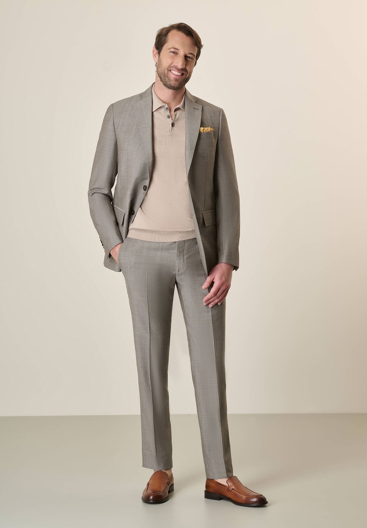 Beige Mohair-Effect Virgin Wool Custom-Fit Suit