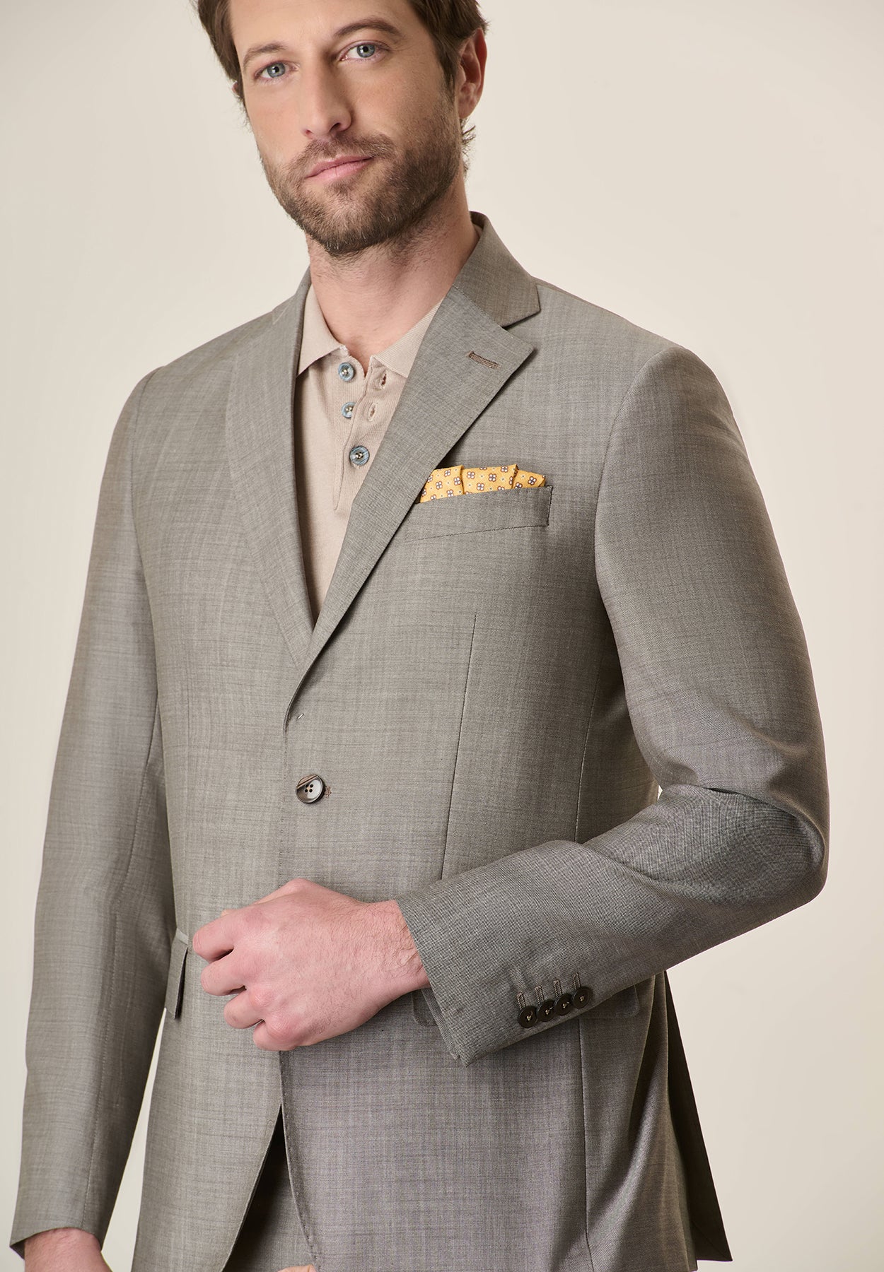Beige Mohair-Effect Virgin Wool Custom-Fit Suit
