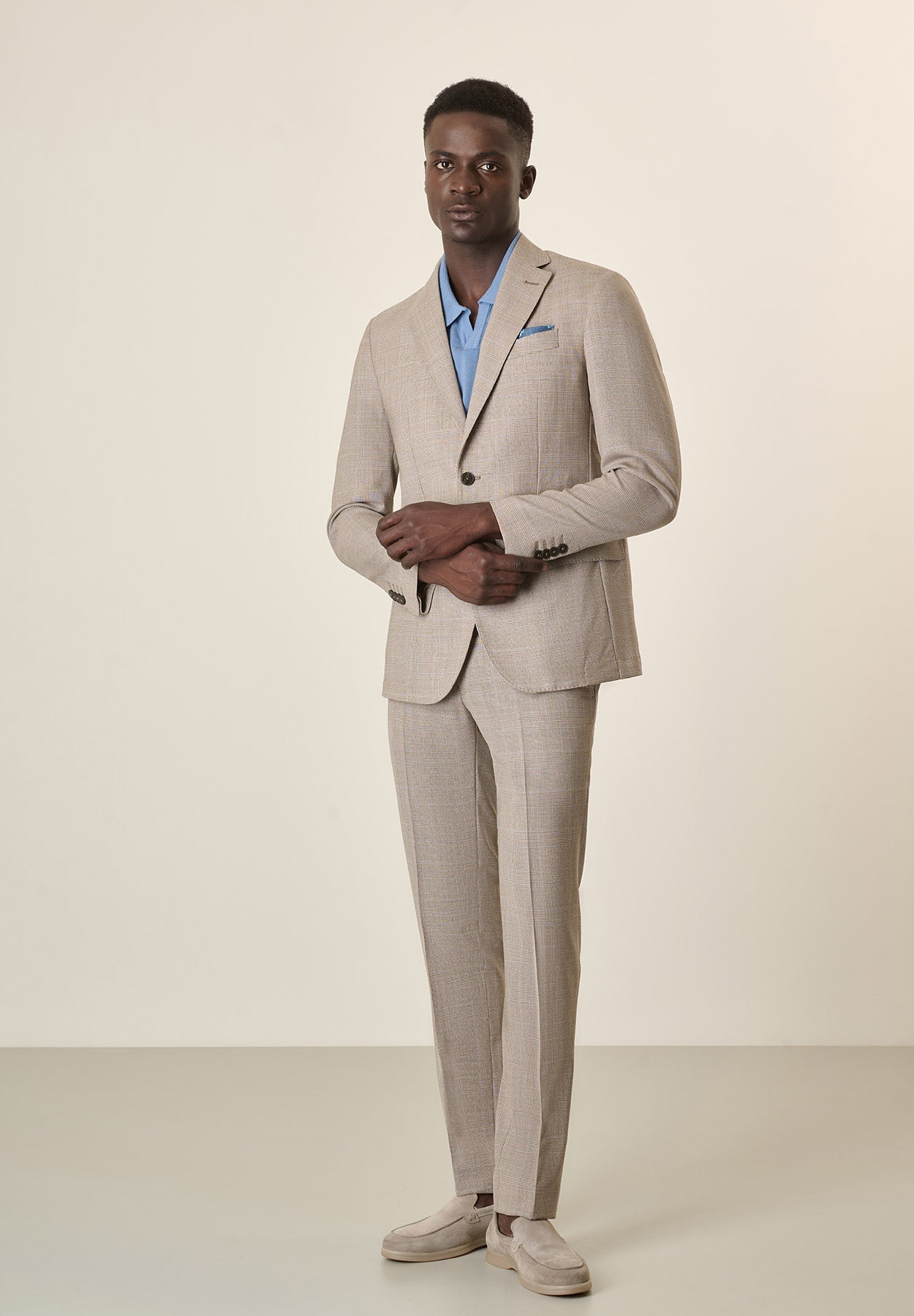 Unlined Beige Welsh Suit In Gorgomoro Virgin Wool, Custom Fit