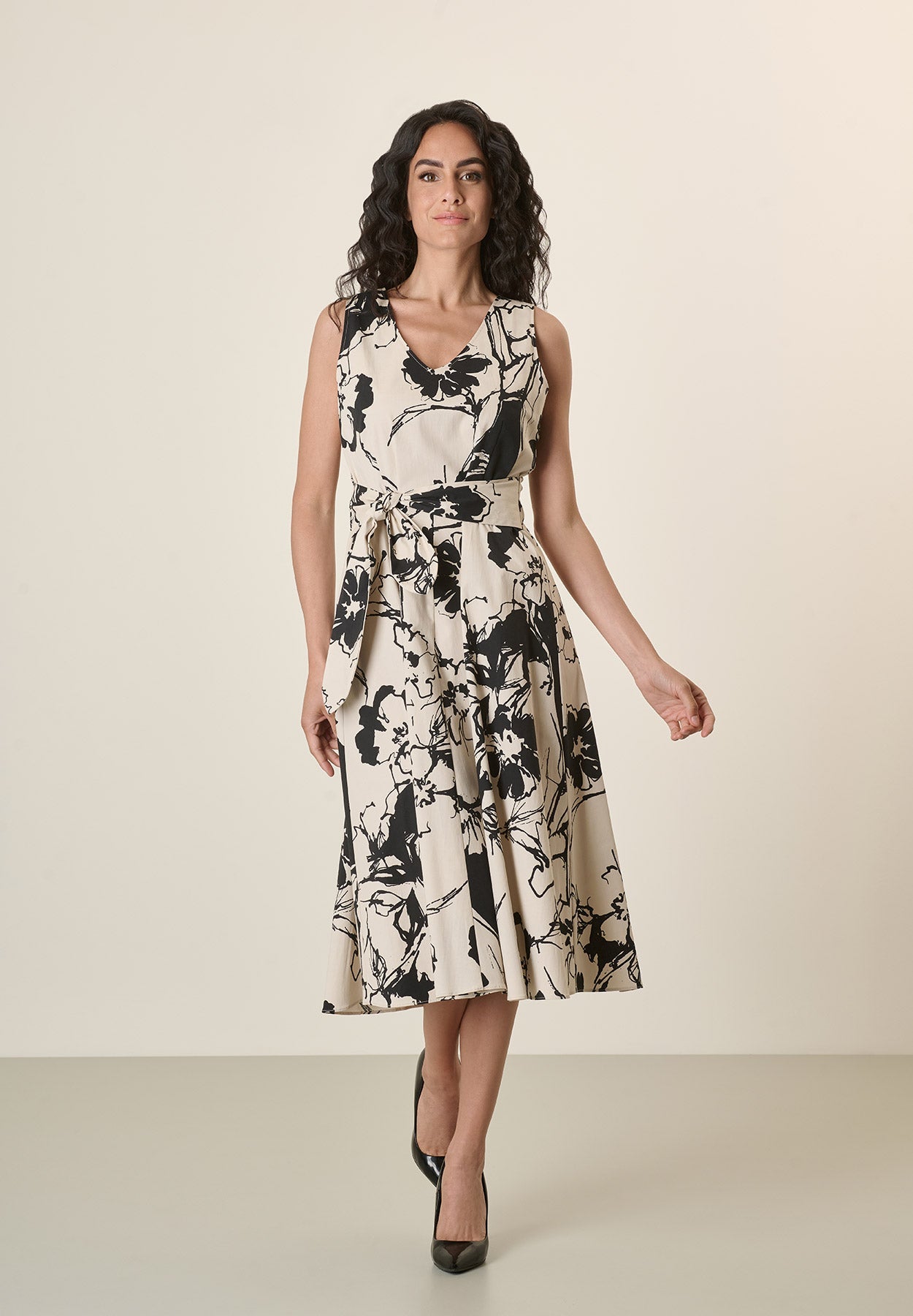 Beige Dress With Black Flowers And Stretch Cotton