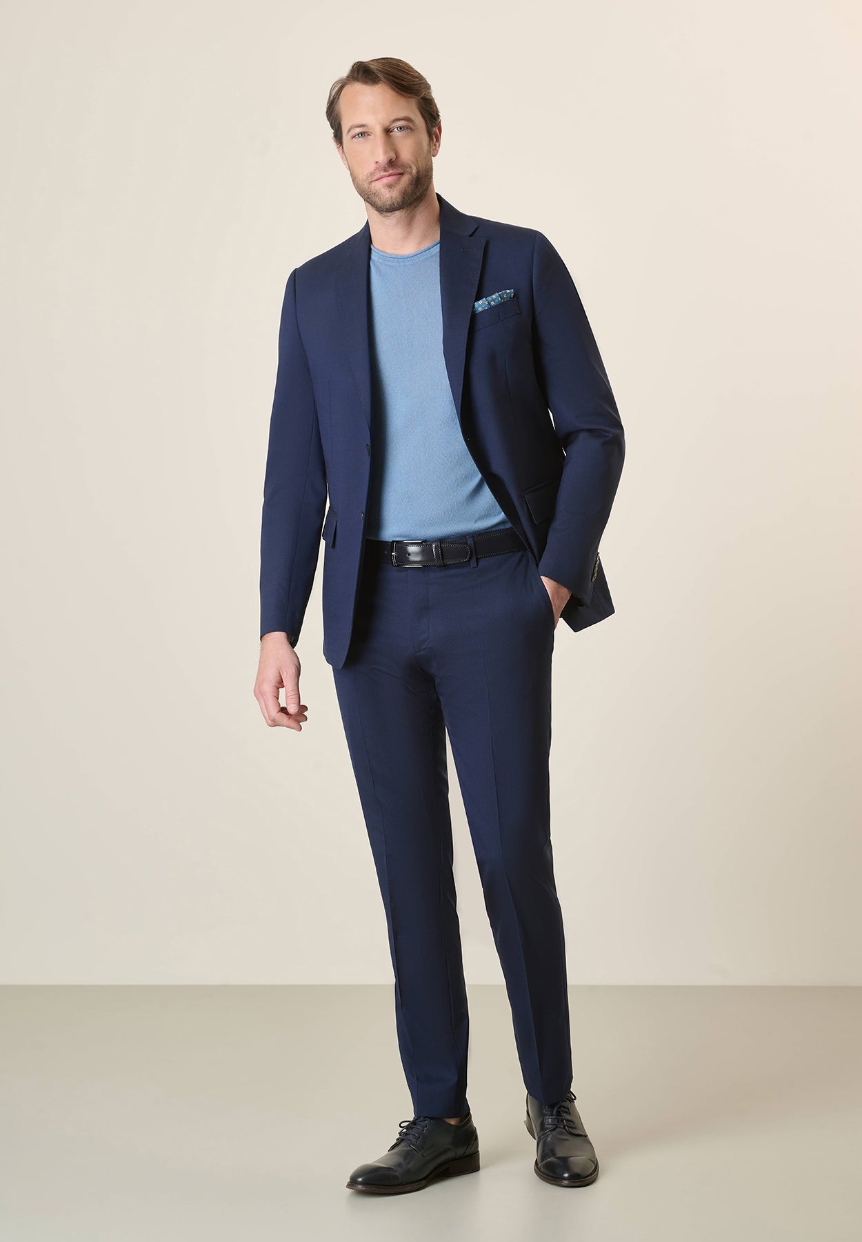 Light Blue Suit In Stretch Virgin Wool Canvas, Custom Fit