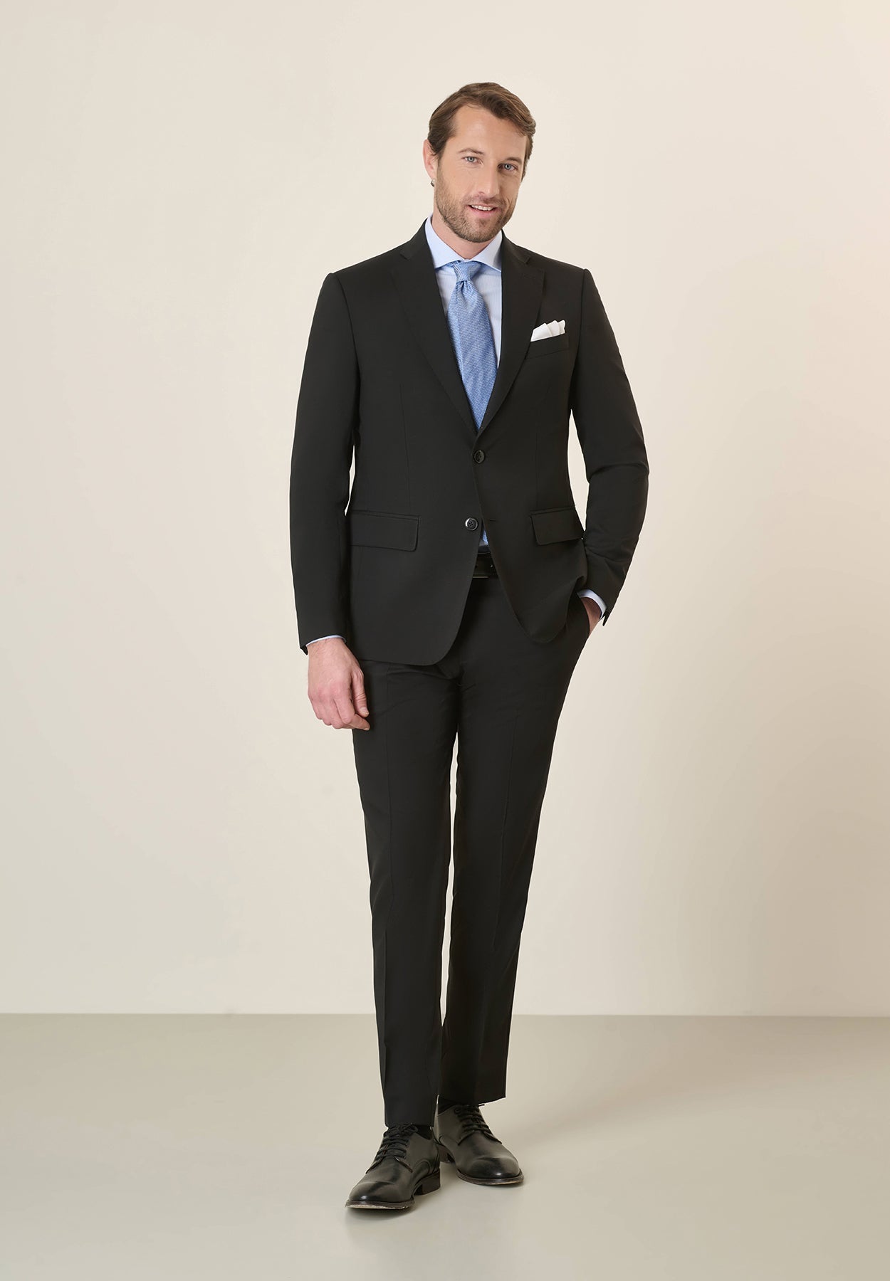 Black Suit In Stretch Virgin Wool Canvas, Custom Fit