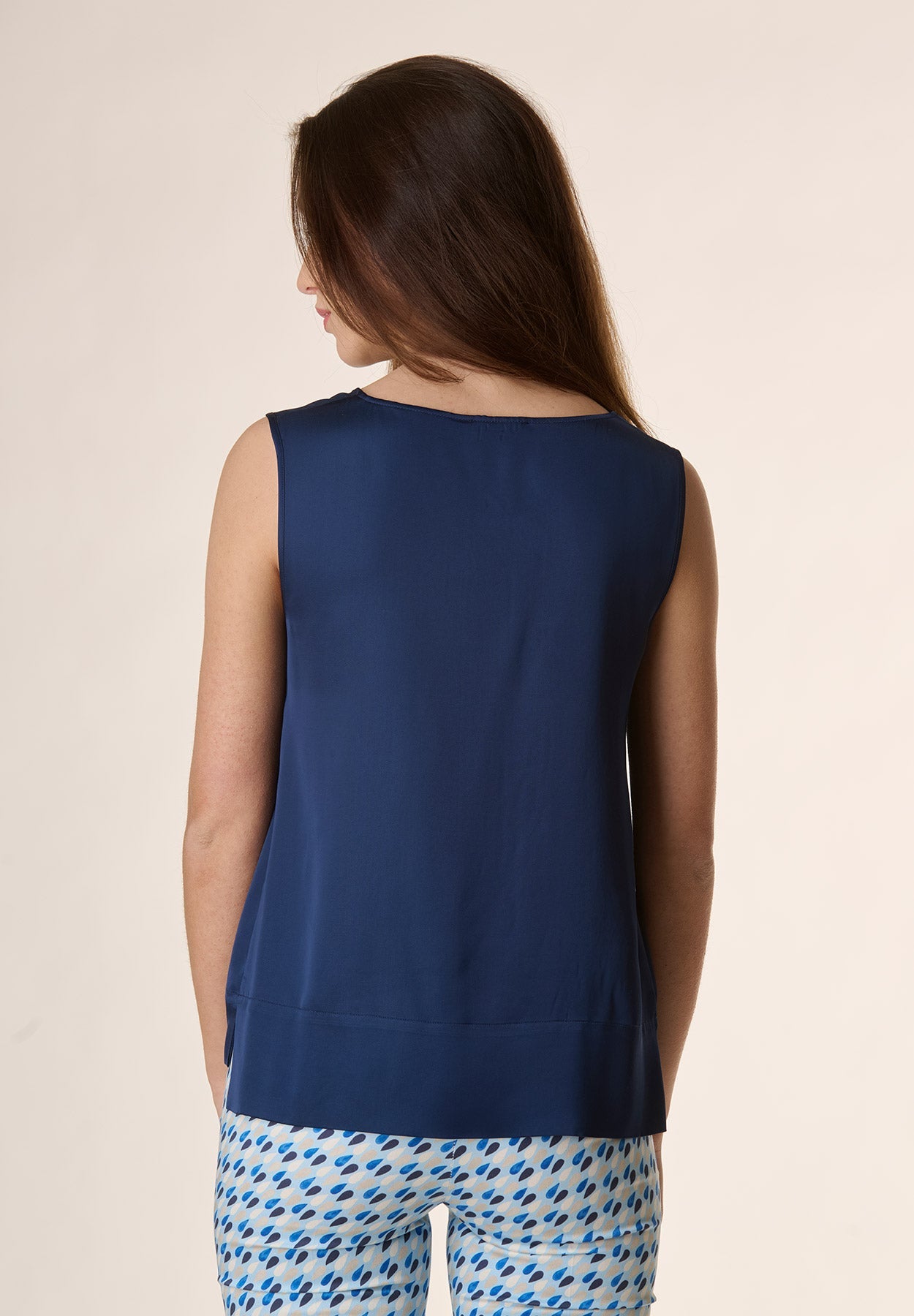 Blusa blu viscosa con spacchi smanicata-Angelico