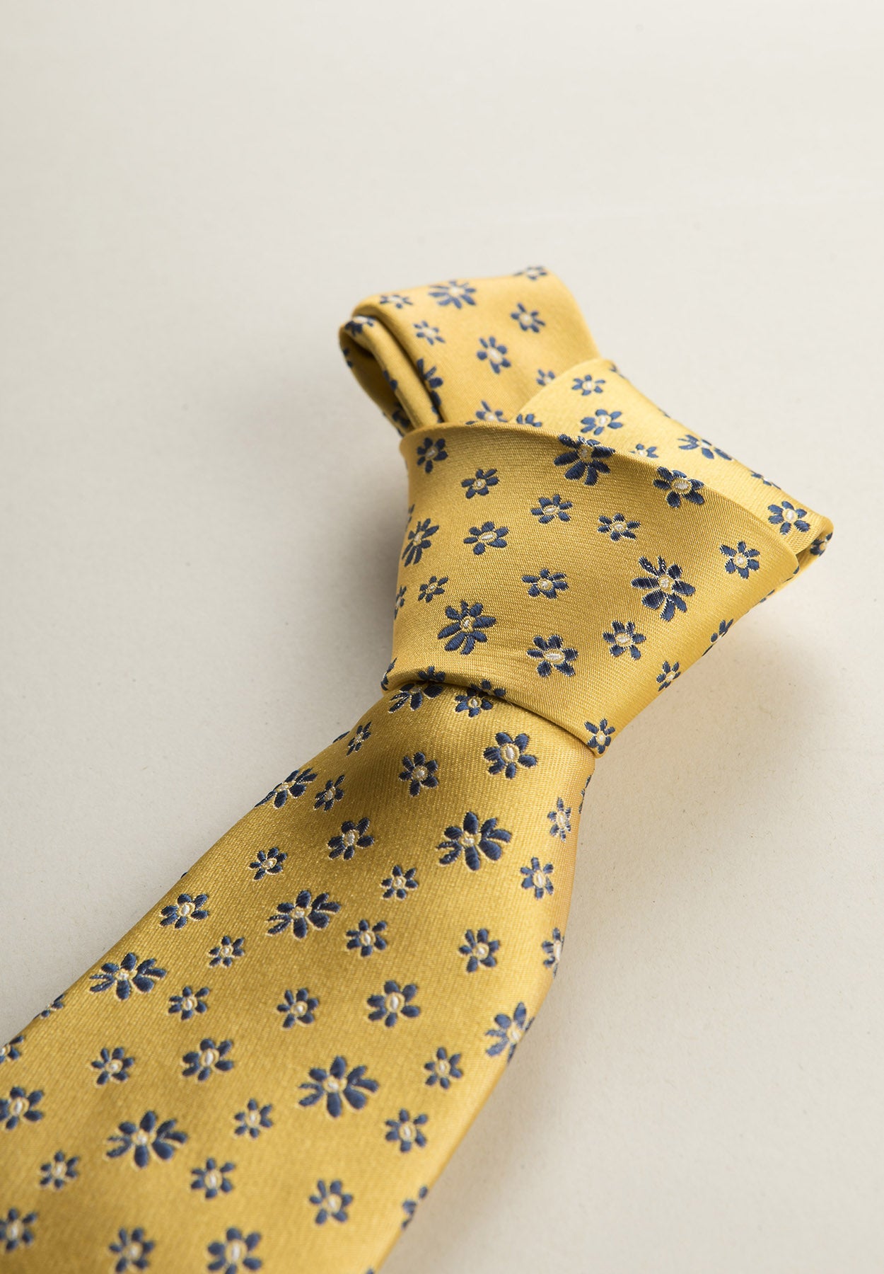 Yellow Tie With Blue Flowers Silk