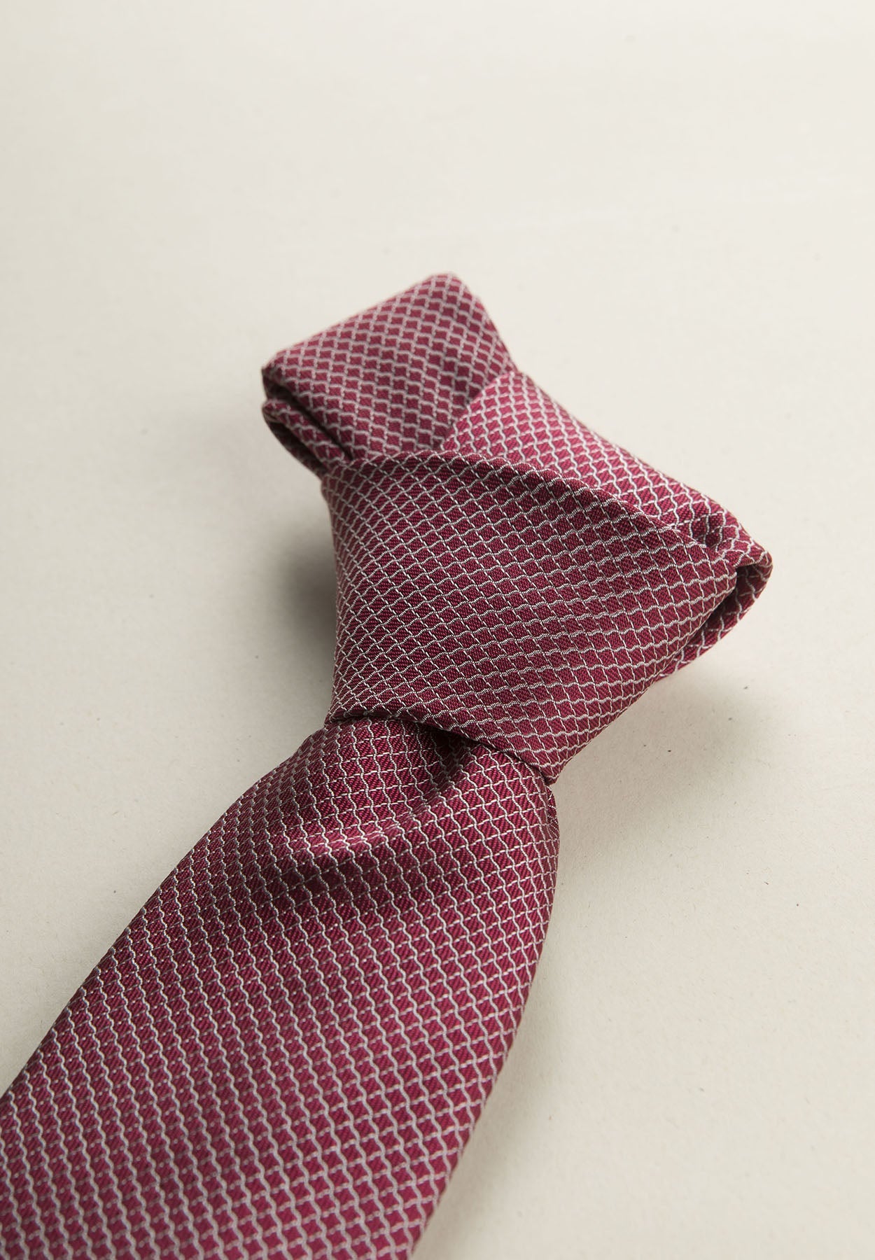 Dark Red Micro-Pattern Silk Tie