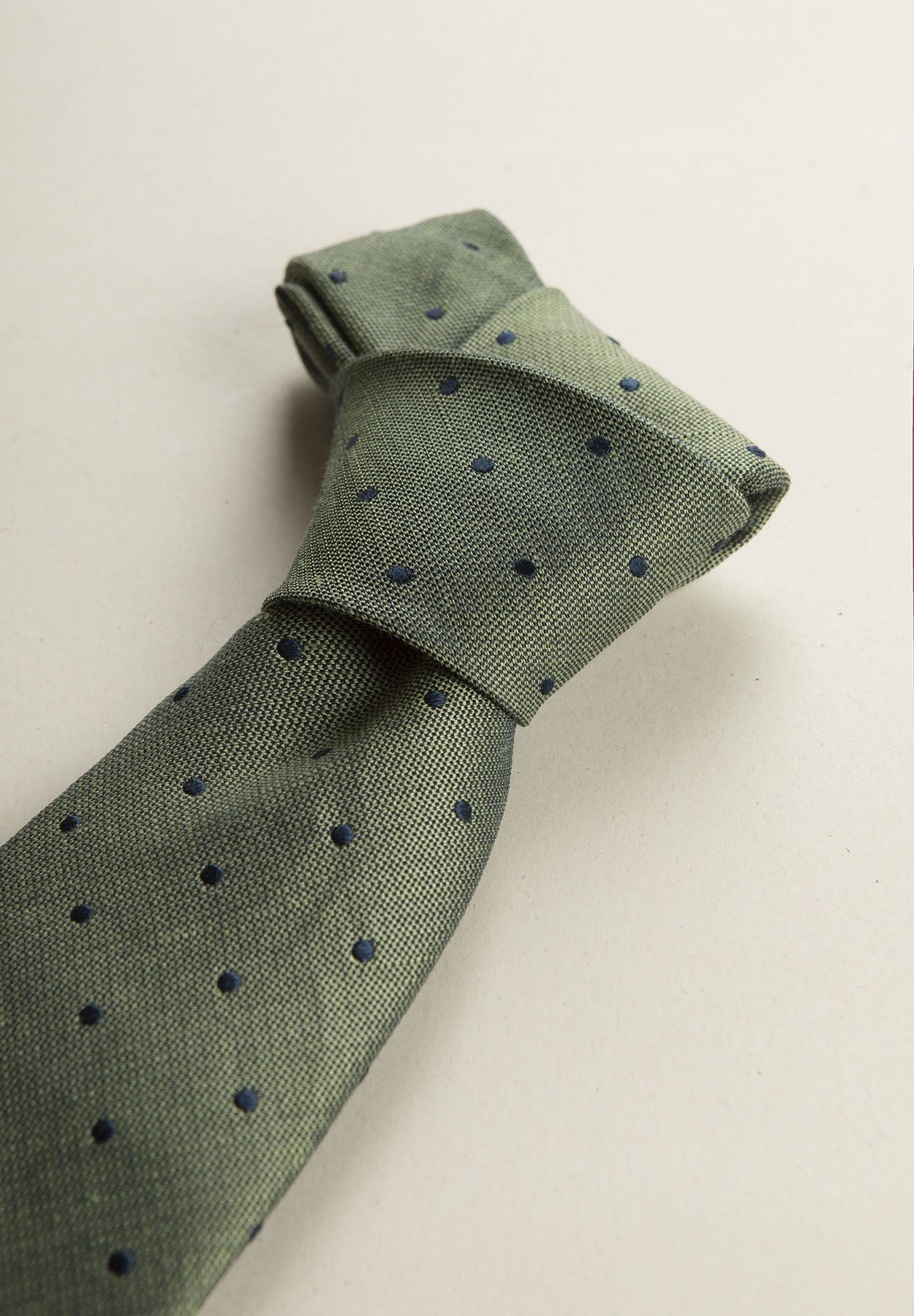 Green Tie With Blue Polka Dots And Silk And Linen