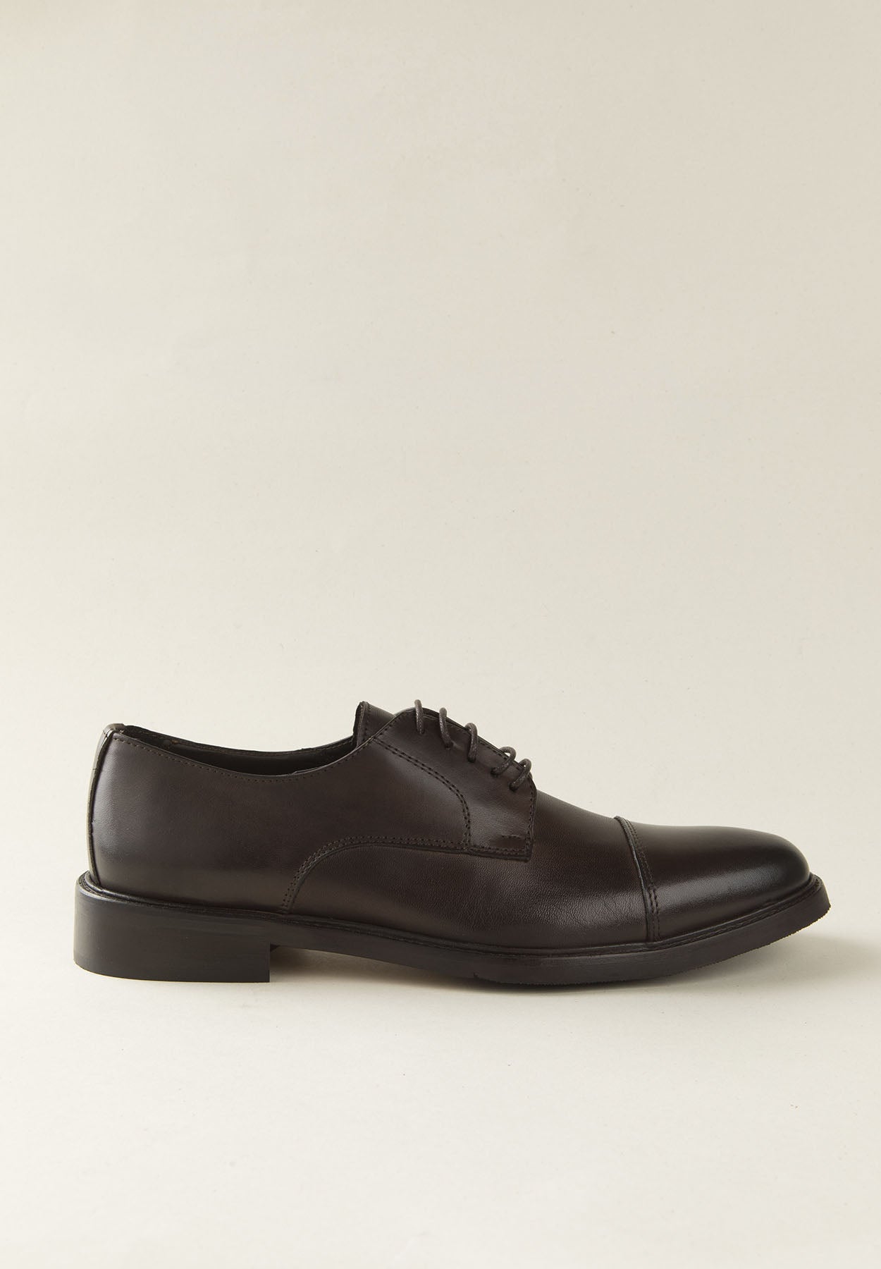 Brown Derby With Stitched Leather Toe Cap