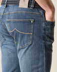 5-Pocket Jeans In Lightweight Stretch Cotton Custom Fit