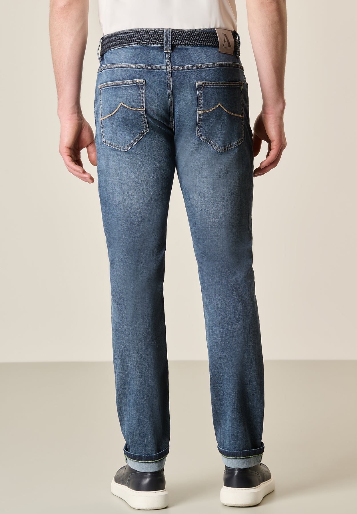 5-Pocket Jeans In Lightweight Stretch Cotton Custom Fit