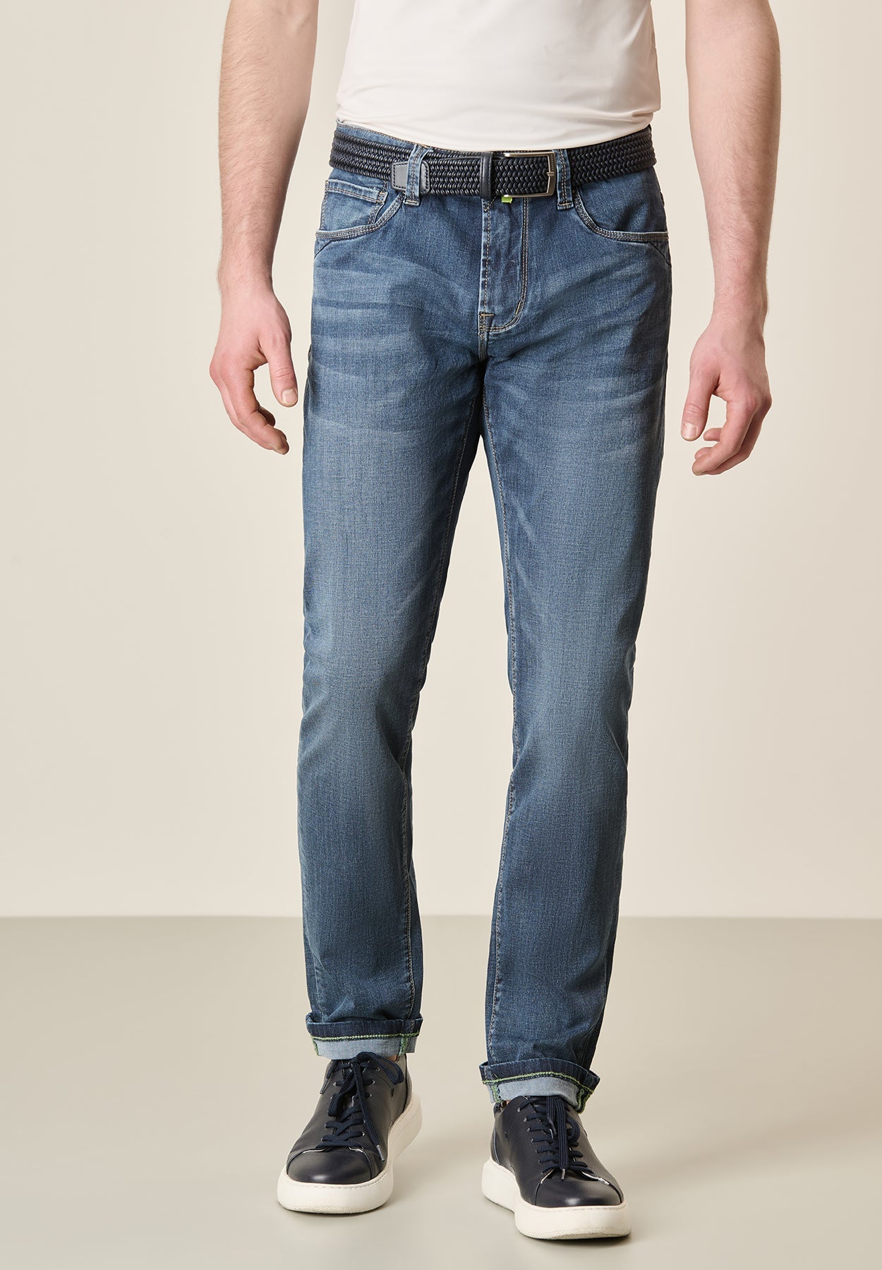 5-Pocket Jeans In Lightweight Stretch Cotton Custom Fit