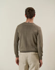 Mud cotton V-neck