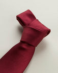 Red micro-weave silk tie