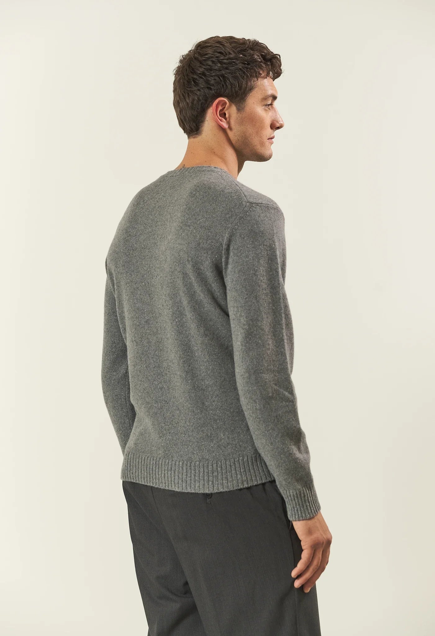 Pure cashmere crewneck in grey