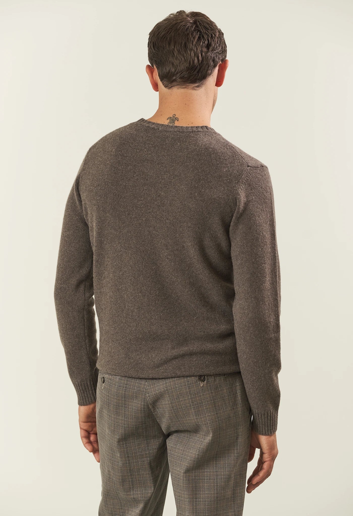 Pure brown cashmere crewneck