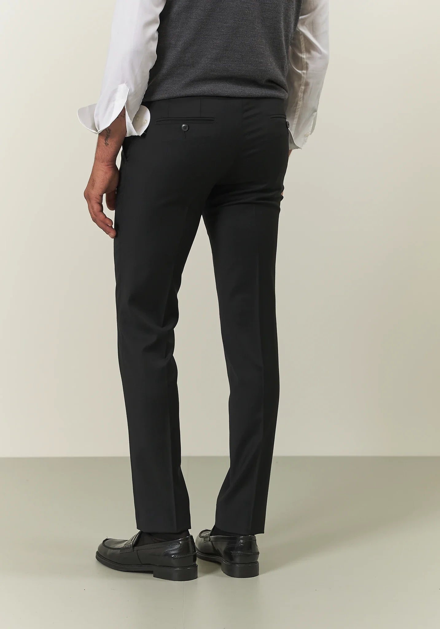 Pantalone nero sallia lana custom fit-Angelico