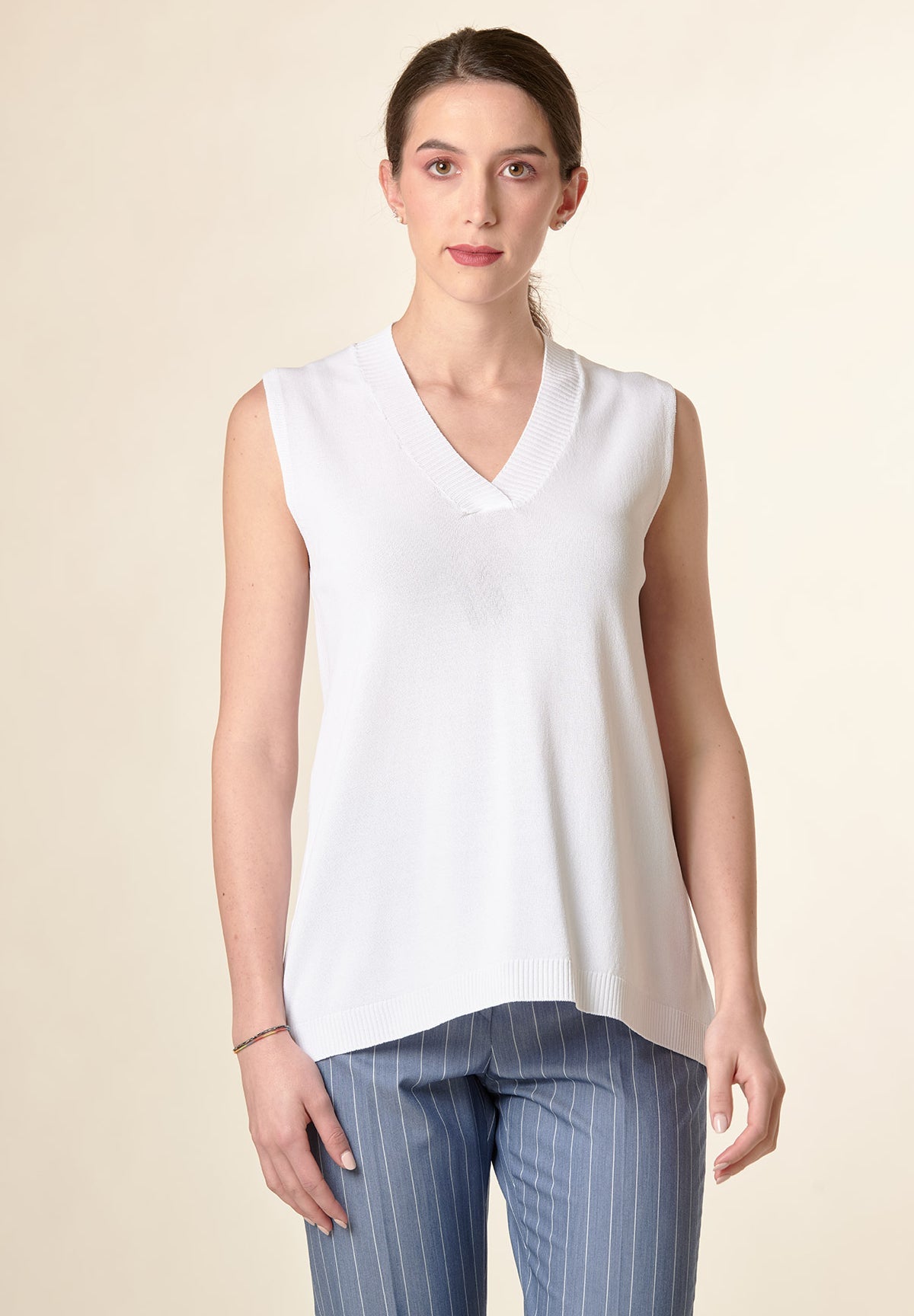 Gilet bianco scollo V viscosa stretch-Angelico